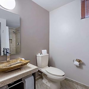 Habitación con Cama King